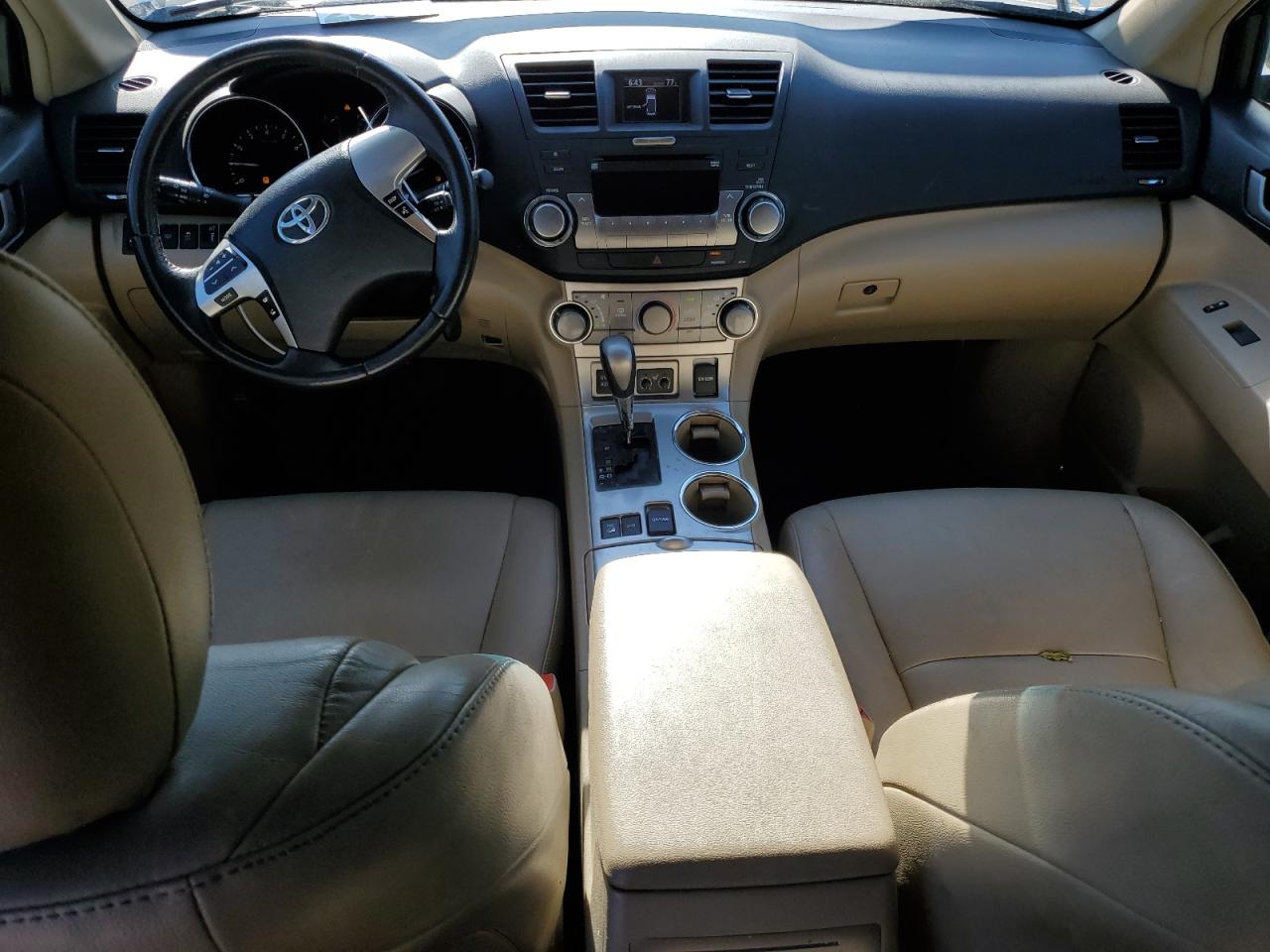 2011 Toyota Highlander Base VIN: 5TDBK3EH7BS064295 Lot: 60640335