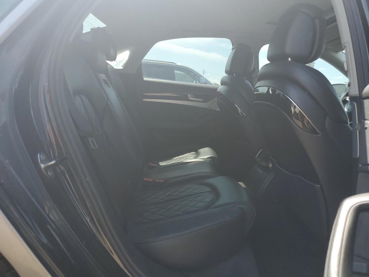 2013 Audi A8 Quattro VIN: WAUAGAFD5DN000632 Lot: 61934355