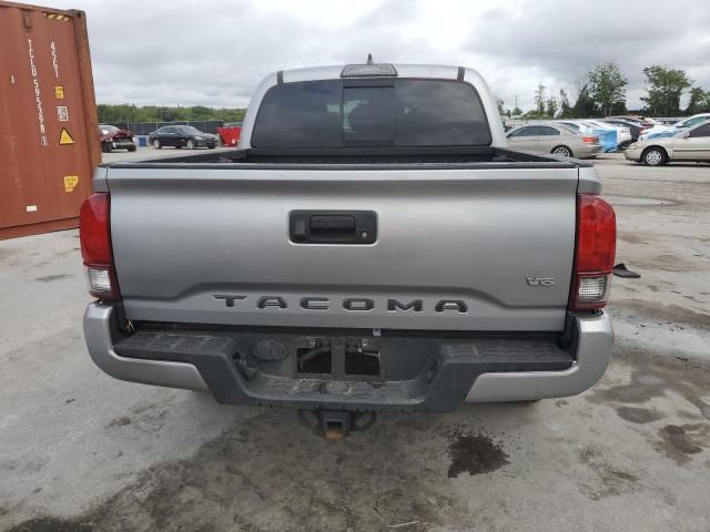  TOYOTA TACOMA 2019 Srebrny