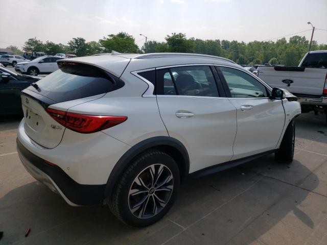  INFINITI QX30 2017 Белы