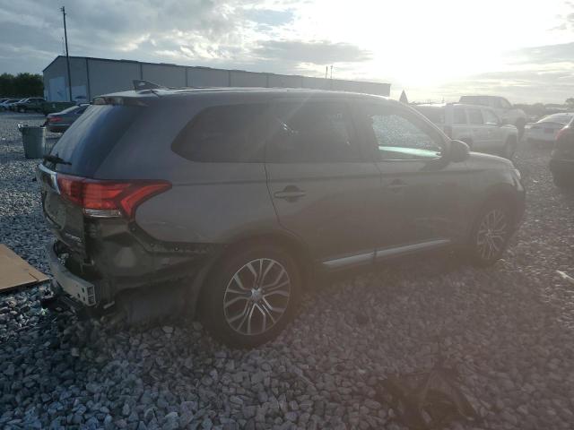  MITSUBISHI OUTLANDER 2017 Серый