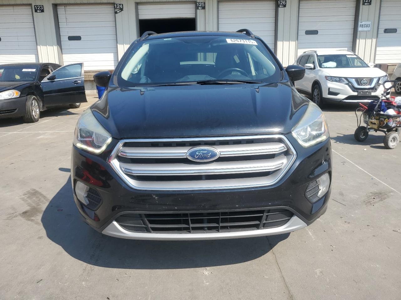 FORD ESCAPE 2017 VIN 1FMCU0GD6HUC67153 photo 5