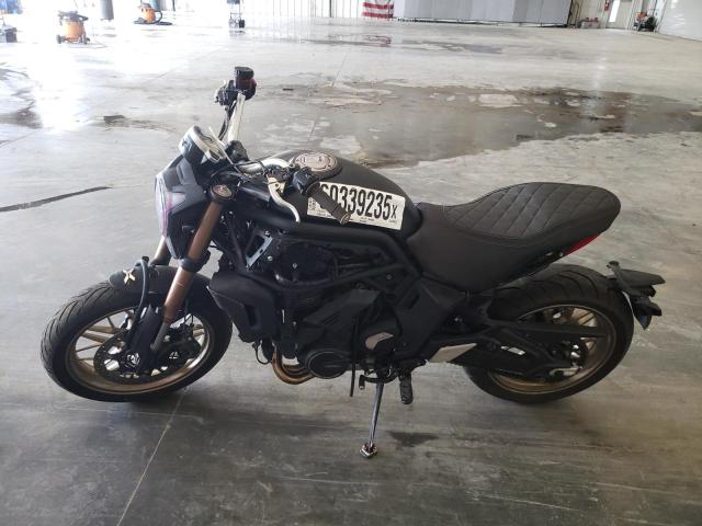 2022 CFMO 700CL-X  