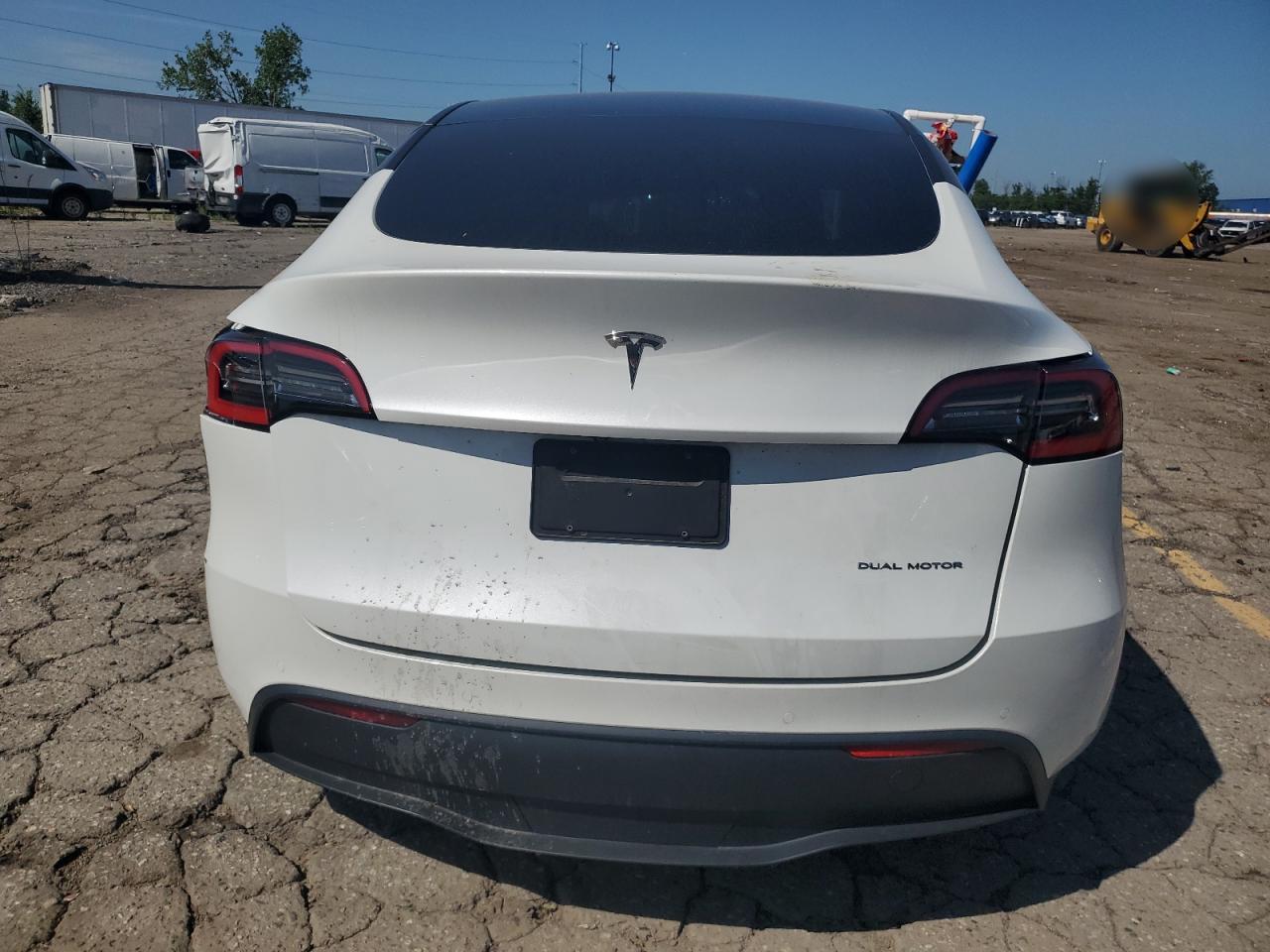 2020 Tesla Model Y VIN: 5YJYGDEE8LF050161 Lot: 61903935