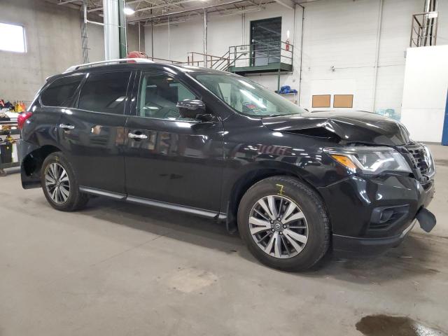  NISSAN PATHFINDER 2017 Чорний
