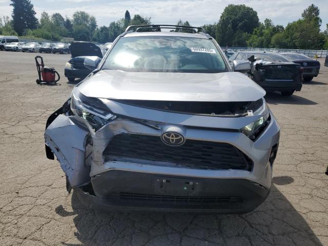  TOYOTA RAV4 2022 Серебристый