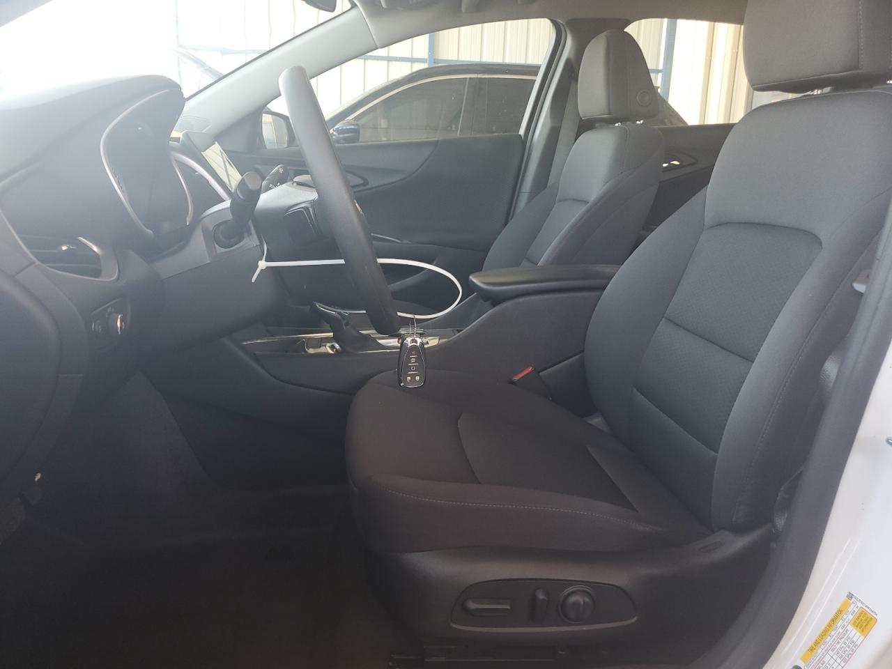 CHEVROLET MALIBU 2023 VIN 1G1ZD5ST4PF244704 фото 7