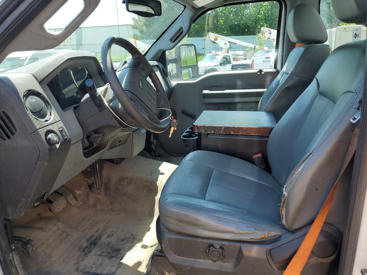 2015 Ford F450 Super Duty VIN: 1FDUF4GY9FEA16949 Lot: 55609175