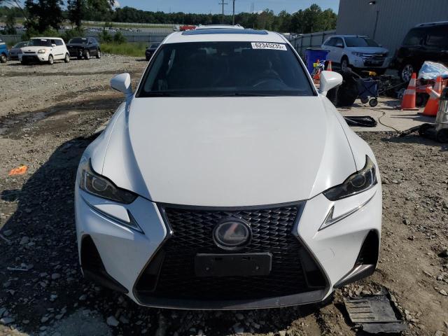  LEXUS IS 2017 Белы