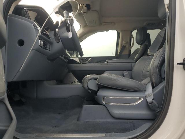  LINCOLN NAVIGATOR 2018 Biały