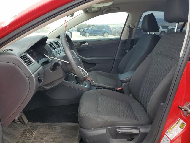 Sedans VOLKSWAGEN JETTA 2014 Czerwony