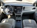2017 Toyota Sienna Le للبيع في Dyer، IN - Front End