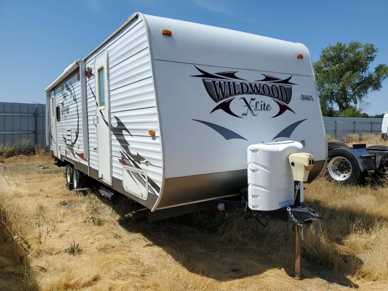 2013 Foresriver Wildwood იყიდება Anderson-ში, CA - Top/Roof