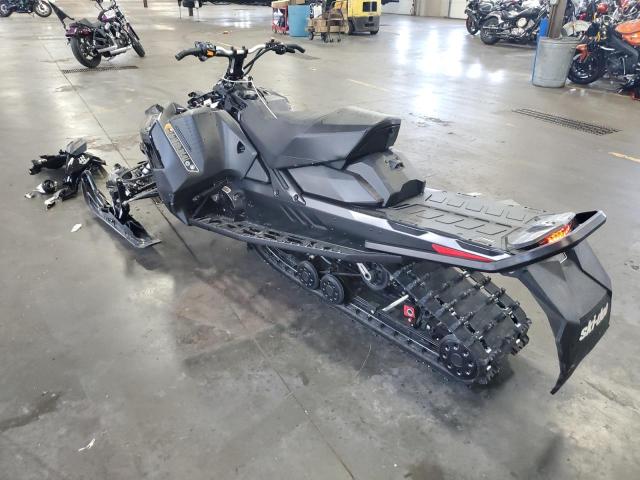 2021 SKIDOO RENEGADE  