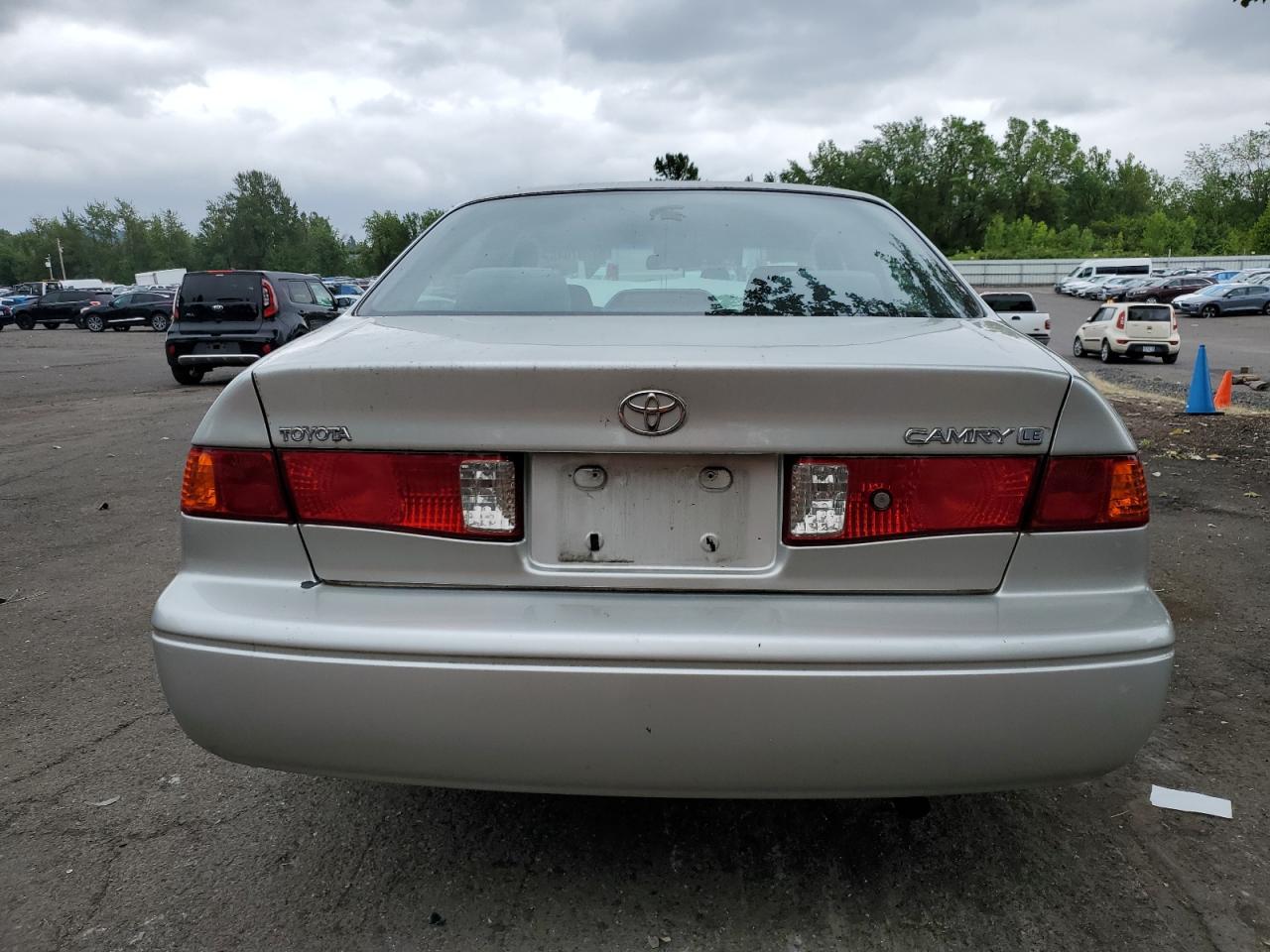 2000 Toyota Camry Ce VIN: JT2BG22K1Y0523191 Lot: 62297645