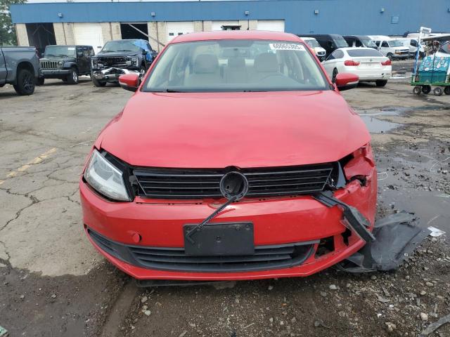  VOLKSWAGEN JETTA 2012 Czerwony