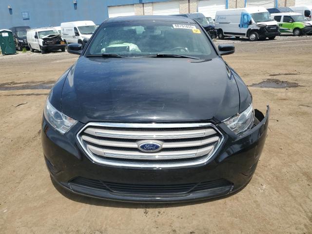 Sedans FORD TAURUS 2013 Czarny