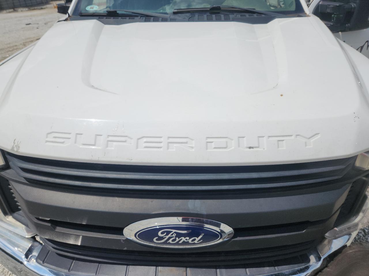 2017 Ford F350 Super Duty VIN: 1FD8W3HT4HEF42326 Lot: 61711135