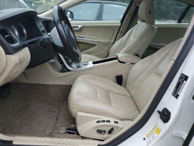 Sedans VOLVO S60 2012 White
