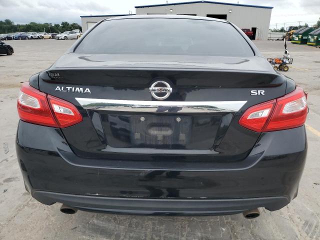 Sedans NISSAN ALTIMA 2016 Czarny
