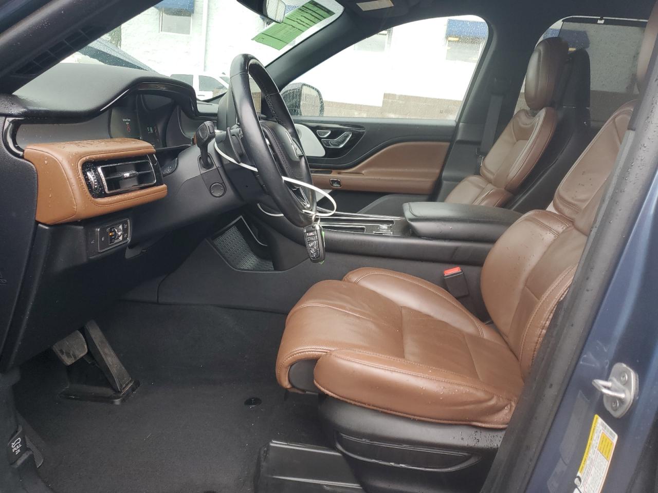2020 Lincoln Aviator Reserve VIN: 5LM5J7XC1LGL01392 Lot: 61974035