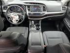2019 Toyota Highlander Le na sprzedaż w Los Angeles, CA - Front End