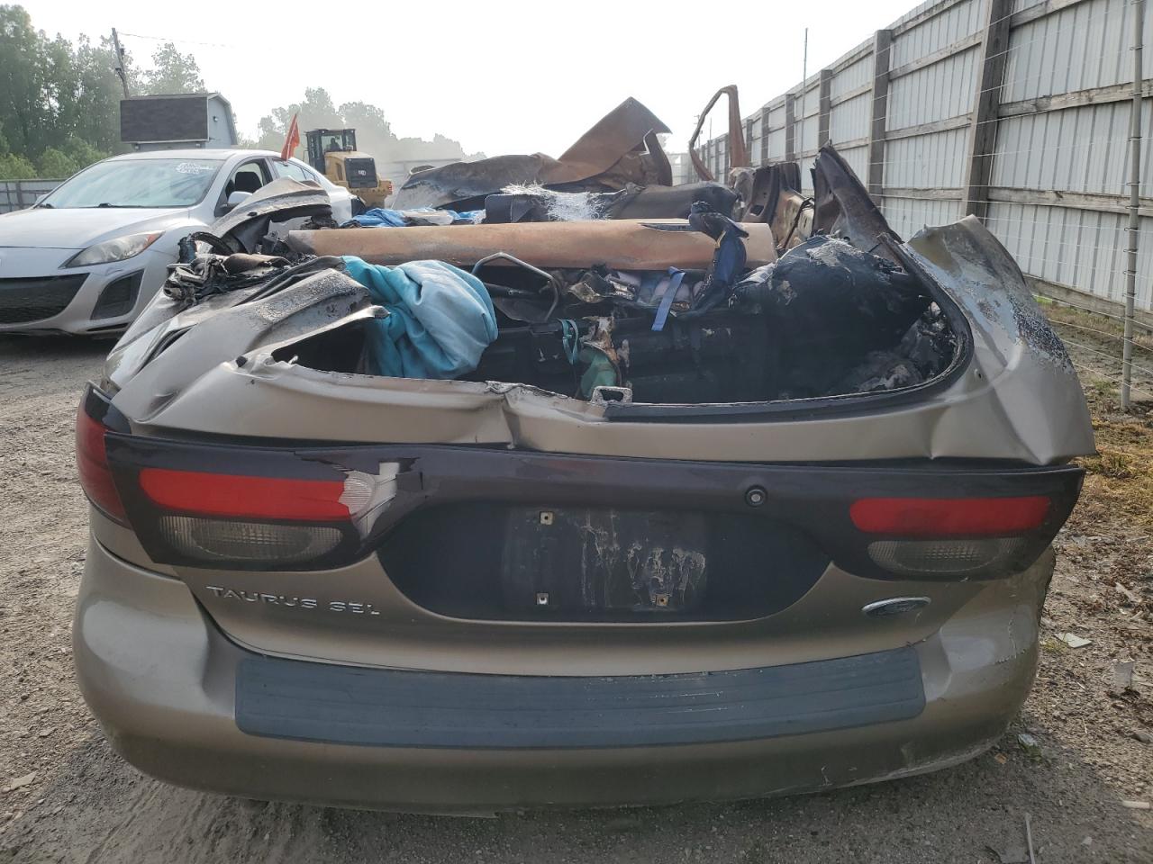 2002 Ford Taurus Sel VIN: 1FAHP59U72A136114 Lot: 67260024