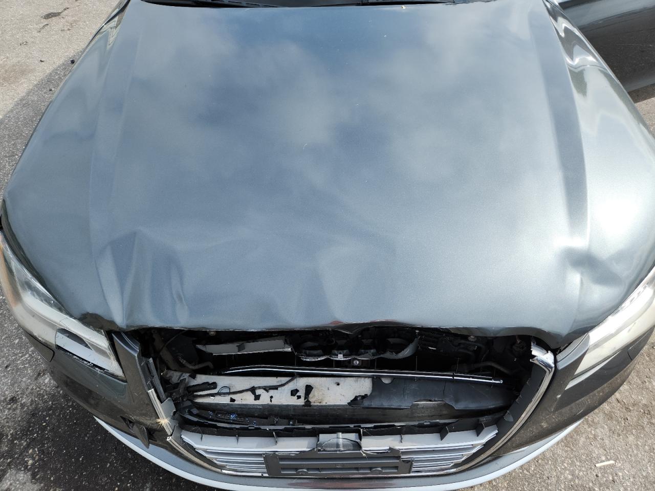 2013 Audi S8 Quattro VIN: WAUD2AFD4DN033570 Lot: 59245015