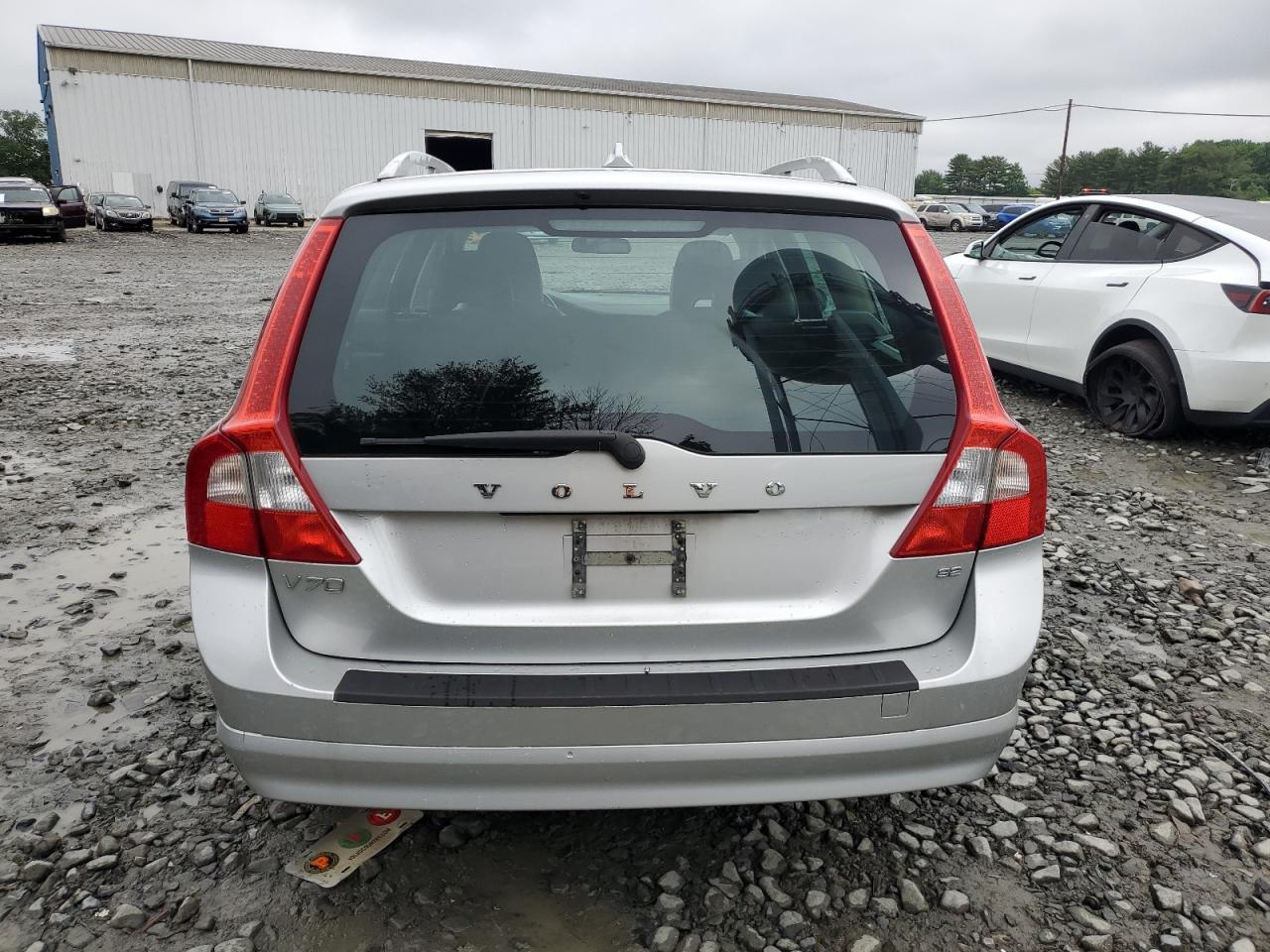 2008 Volvo V70 3.2 VIN: YV1BW982281052666 Lot: 60697165