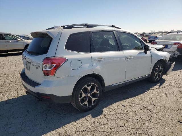  SUBARU FORESTER 2016 White