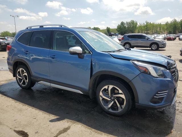  SUBARU FORESTER 2022 Granatowy
