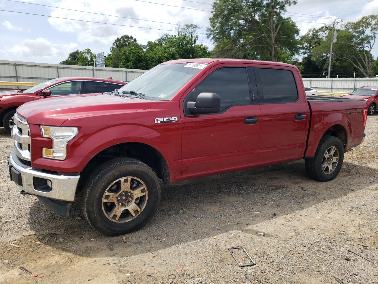Chatham, VA에서 판매 중인 2017 Ford F150 Supercrew - Side
