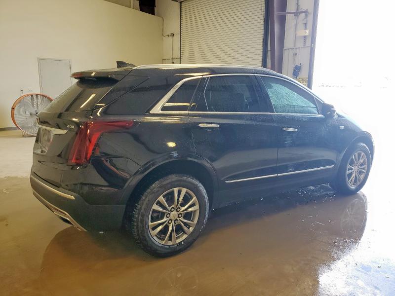  CADILLAC XT5 2023 Czarny