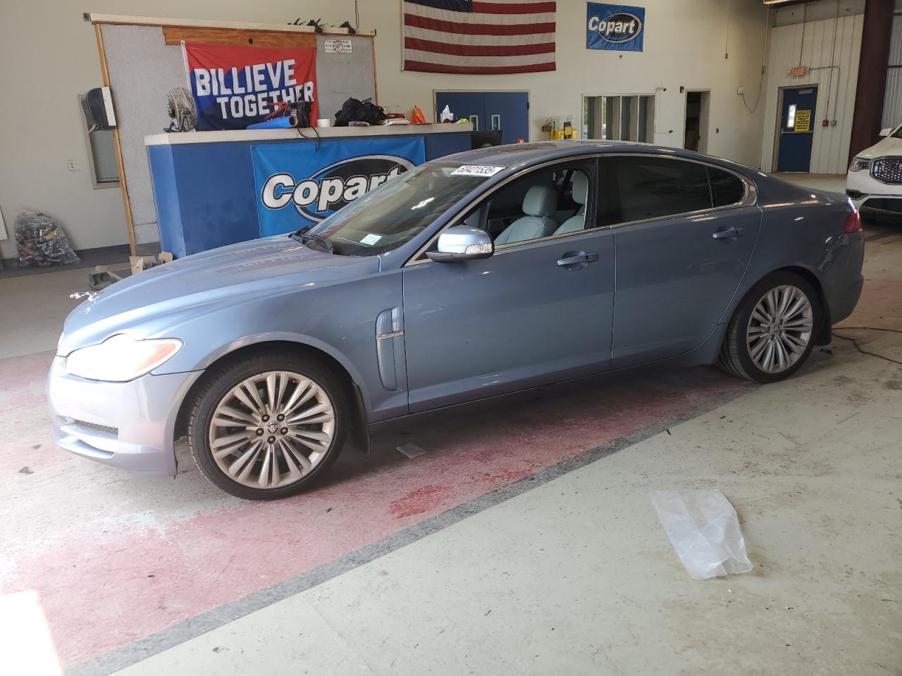 2009 Jaguar Xf Premium Luxury იყიდება Angola-ში, NY - Normal Wear