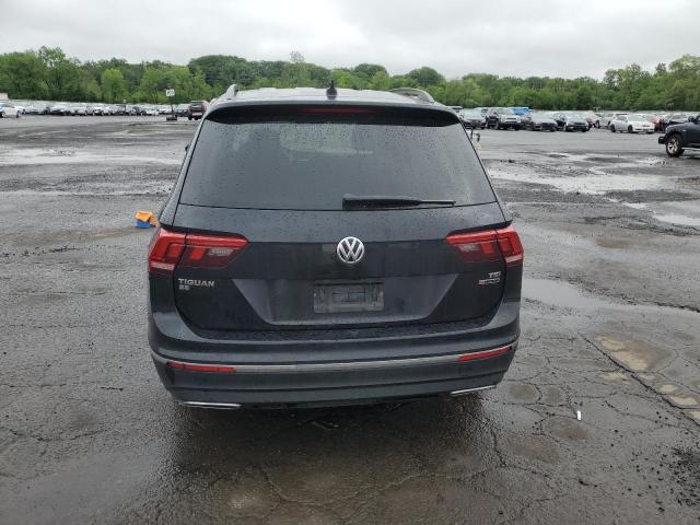  VOLKSWAGEN TIGUAN 2018 Чорний