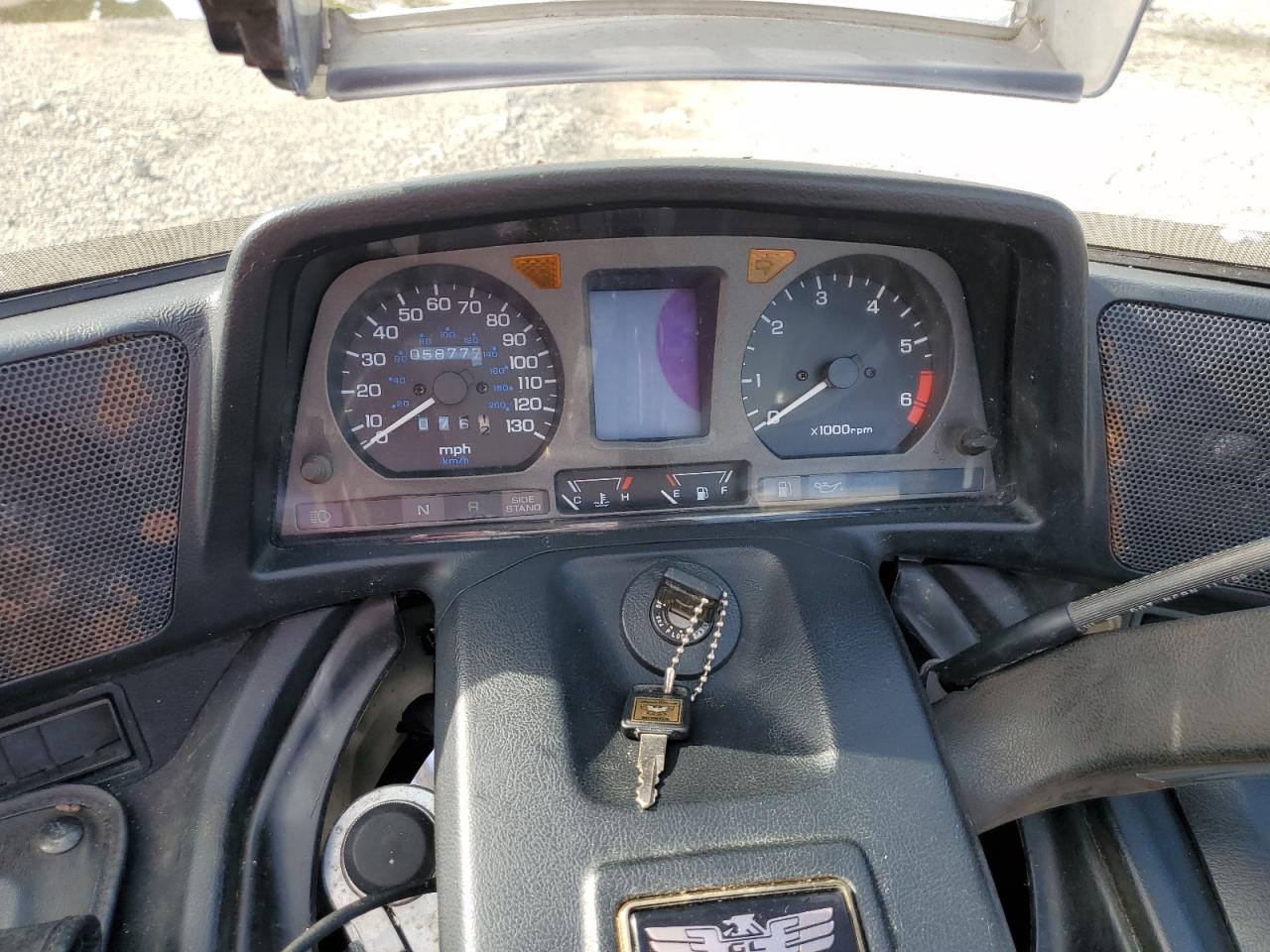 2000 Honda Gl1500 Se12 VIN: 1HFSC2237YA203806 Lot: 60987075
