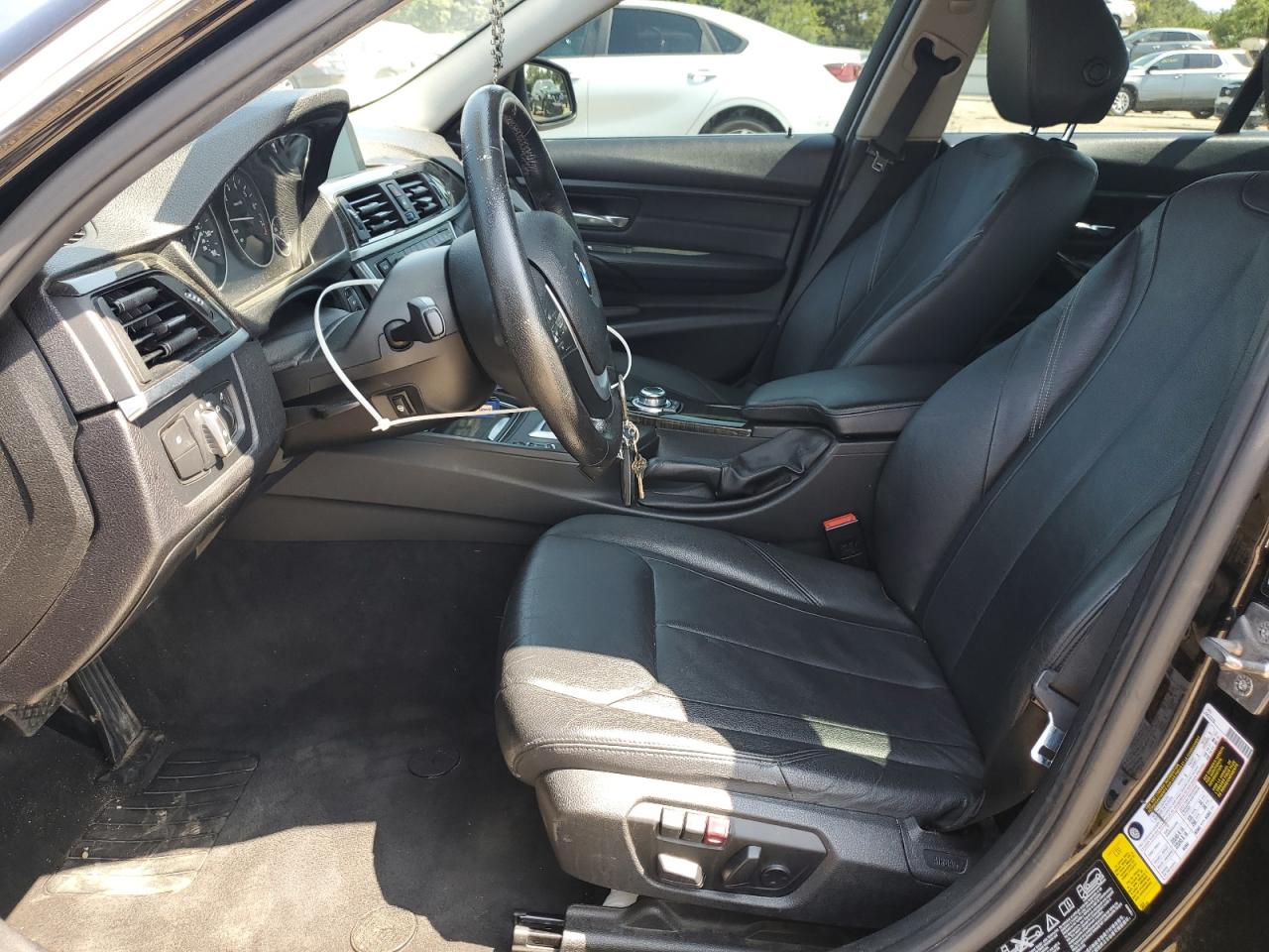 2013 BMW 335 Xi VIN: WBA3B9C56DF587386 Lot: 61445695