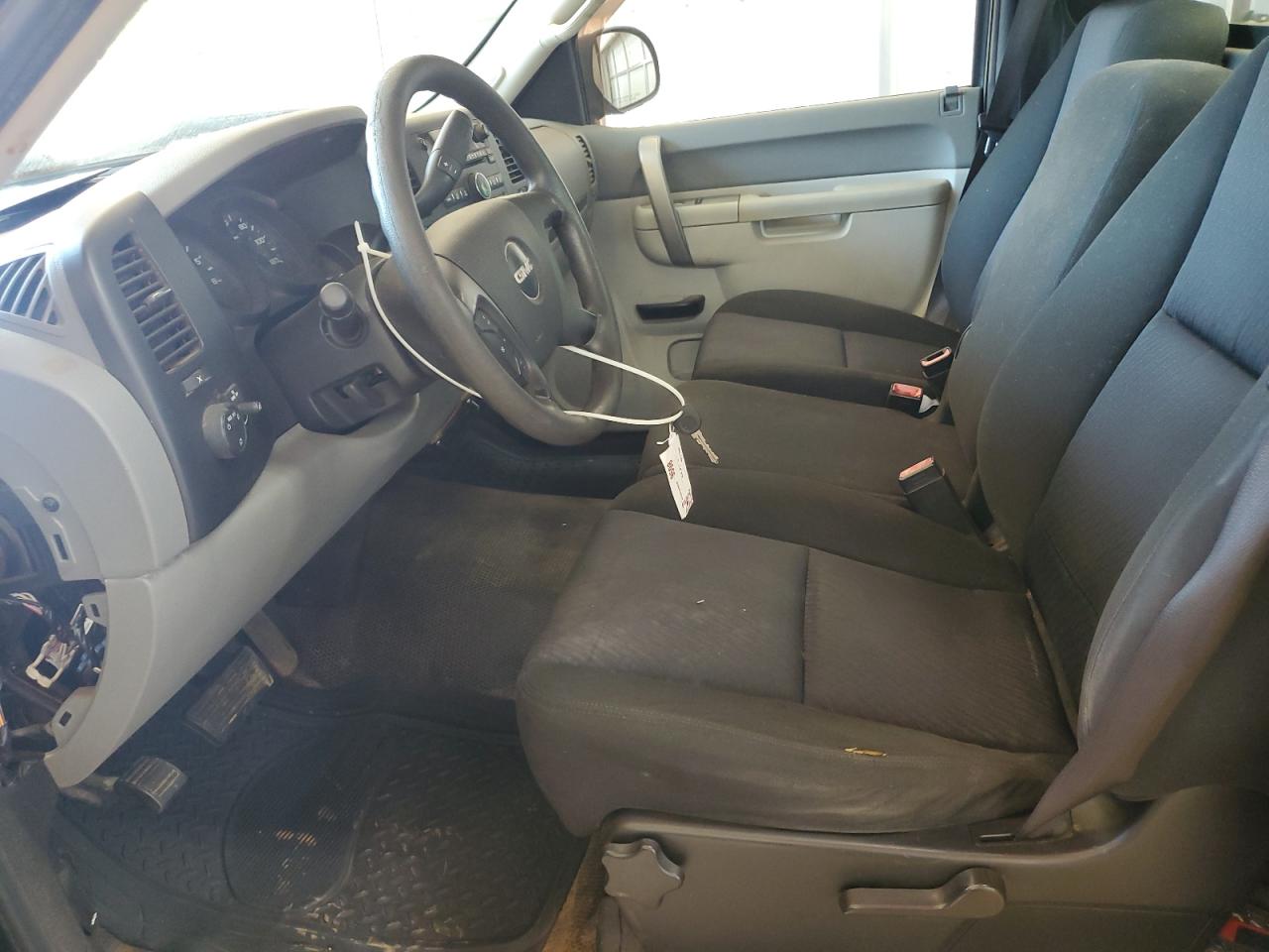 2010 GMC Sierra C1500 VIN: 1GTPCTE0XAZ182867 Lot: 61749345
