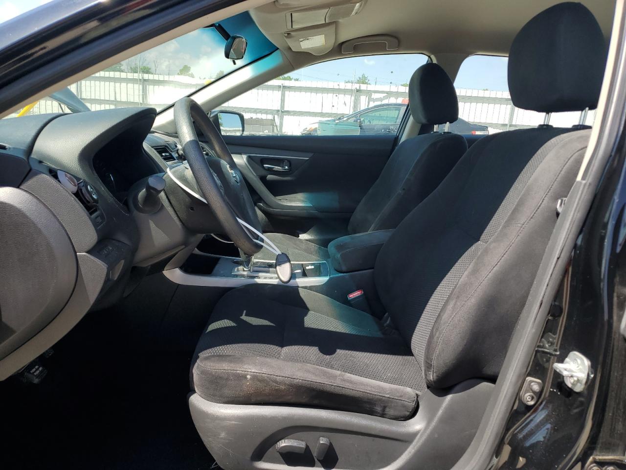2015 Nissan Altima 2.5 VIN: 1N4AL3AP2FC164033 Lot: 62028185