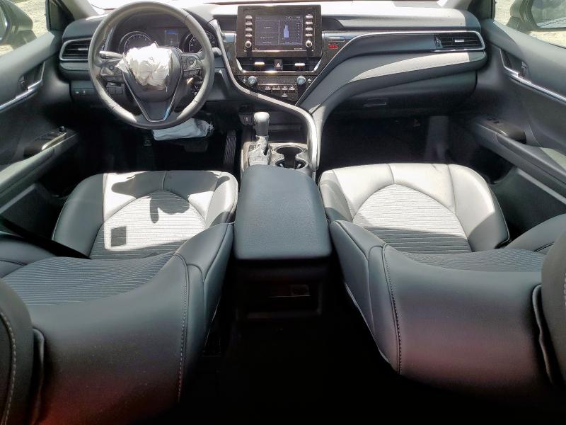  TOYOTA CAMRY 2023 Srebrny