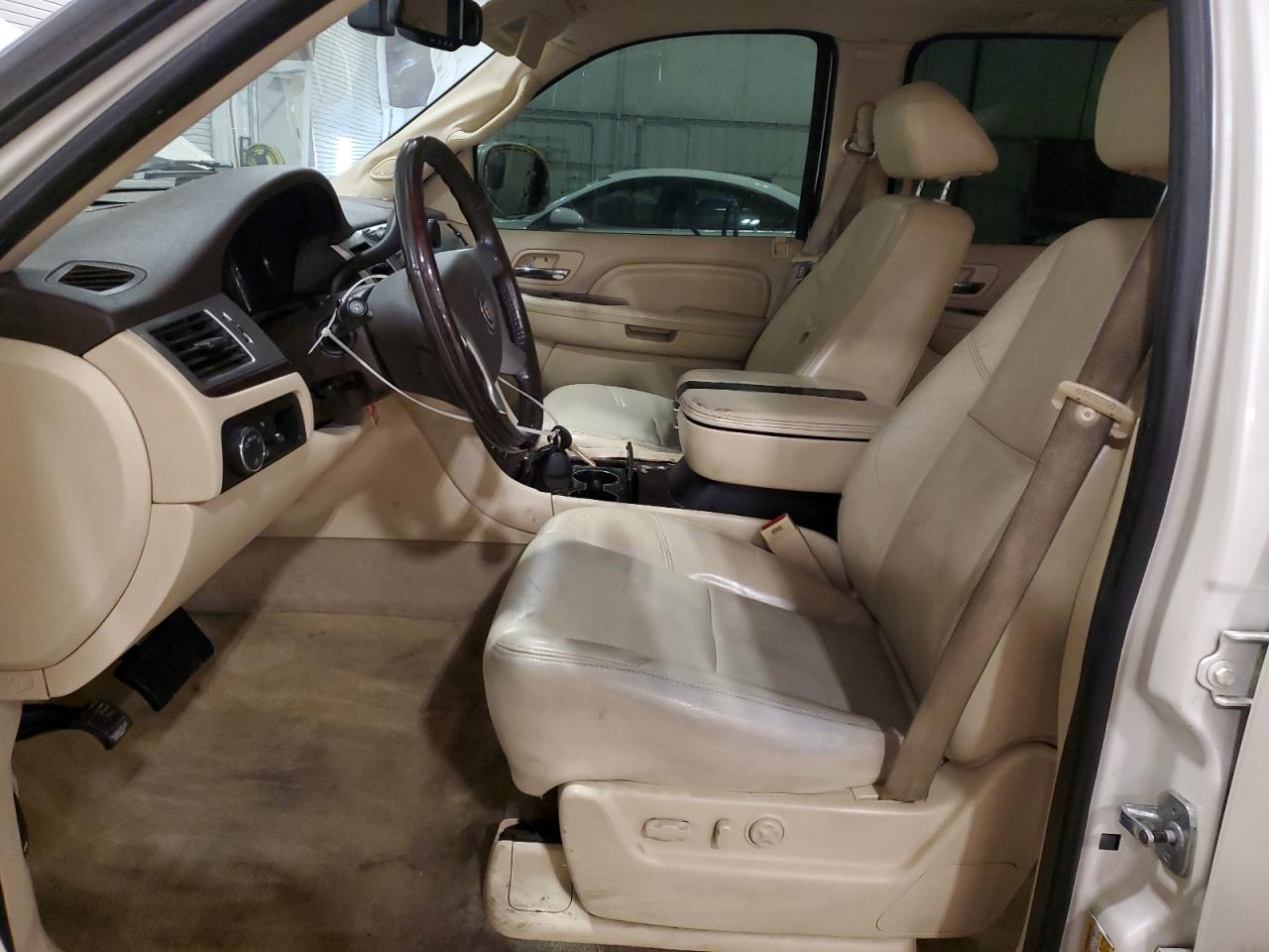 2007 Cadillac Escalade Esv VIN: 1GYFK66837R246061 Lot: 60874595