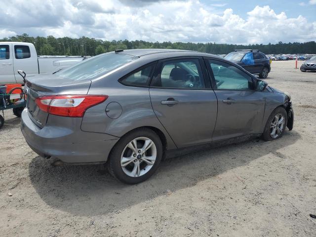 Sedans FORD FOCUS 2014 Gray