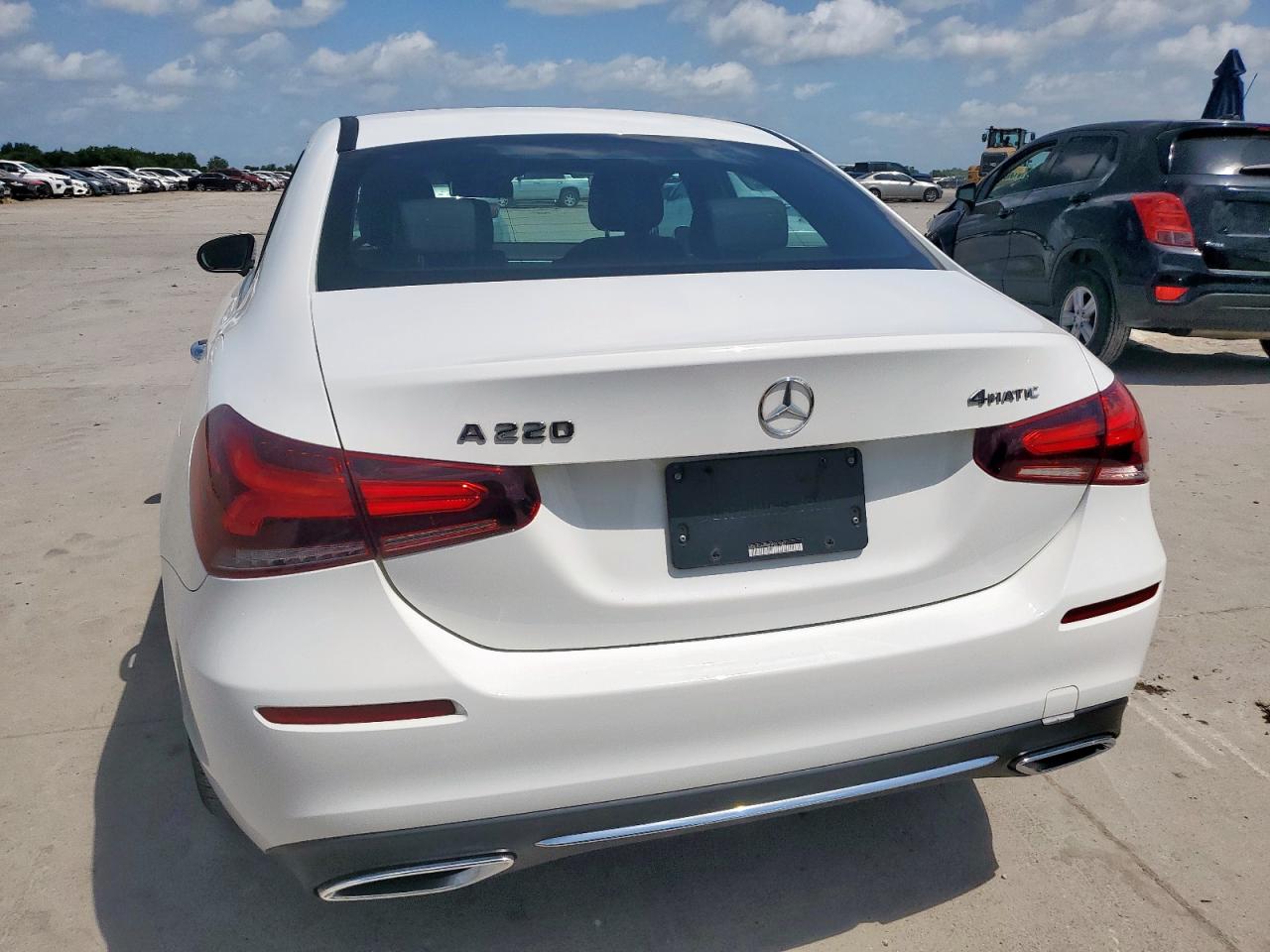 2019 Mercedes-Benz A 220 4Matic VIN: WDD3G4FBXKW031982 Lot: 61989195