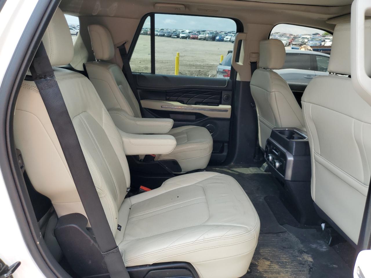 2019 Ford Expedition Platinum VIN: 1FMJU1MT0KEA17174 Lot: 61472945