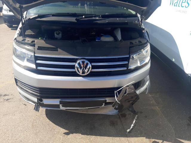 2017 VOLKSWAGEN TRANSPORTE
