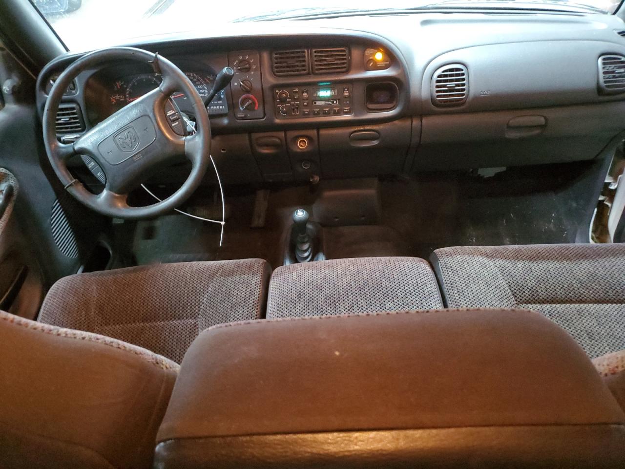1999 Dodge Ram 2500 VIN: 3B7KF23Z5XG126714 Lot: 61977325