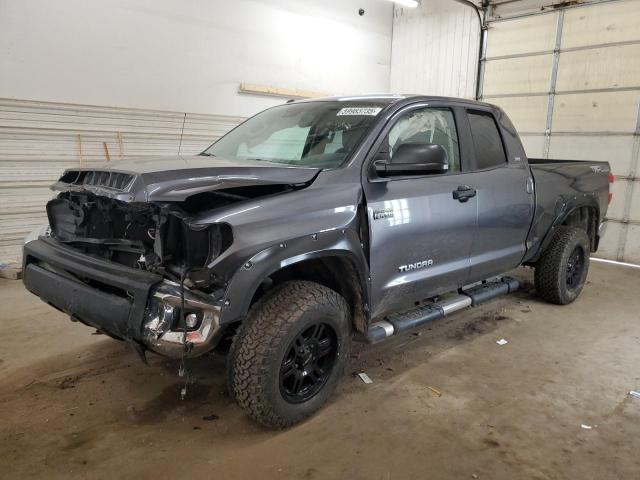 TOYOTA TUNDRA 2019 Серый