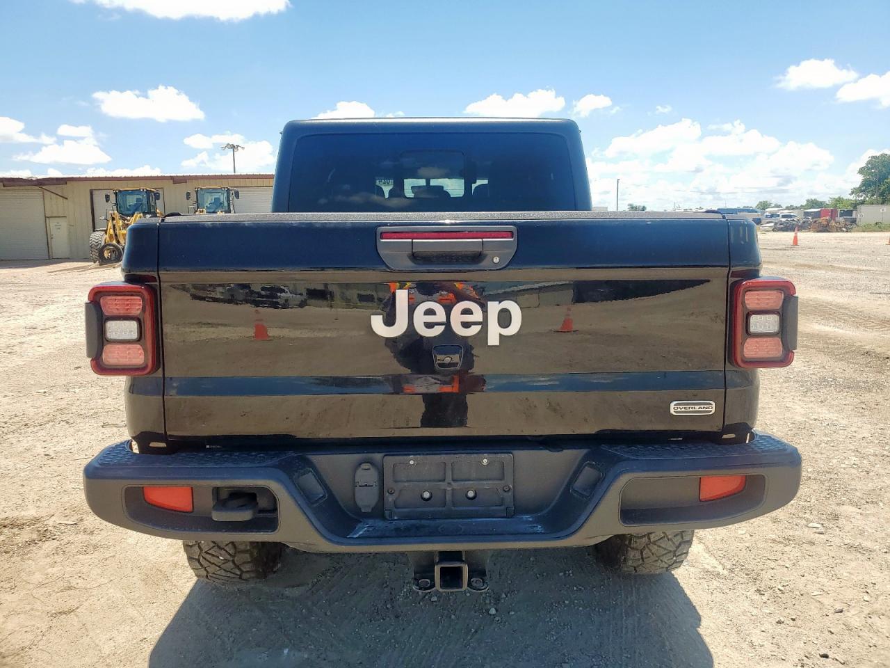 2020 Jeep Gladiator Overland VIN: 1C6HJTFG4LL106998 Lot: 62413585