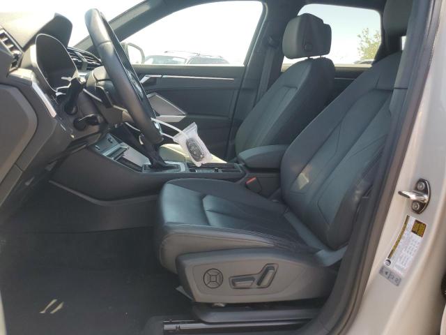  AUDI Q3 2021 Szary