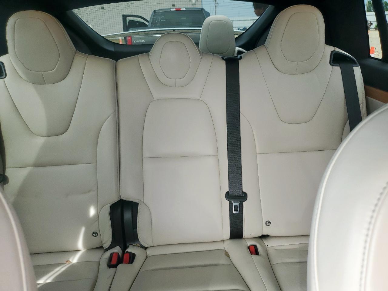 2021 Tesla Model X VIN: 5YJXCAE25MF323635 Lot: 60820145